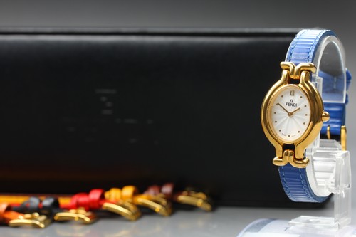 Quasi come nuovo orologio - come, nuovo]
