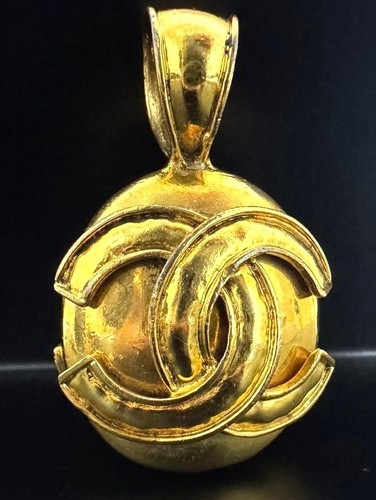 Chanel logo ball pendant - chanel,