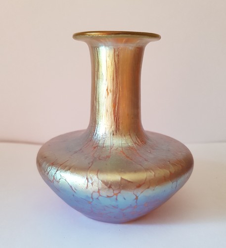 Loetz superbe vase irisé - -,