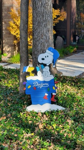 Snoopy wood stock - snoopy,