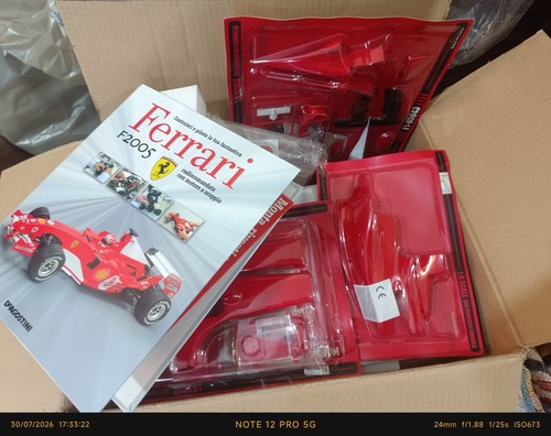 Ferrari f2005 agostini - ferrari, de