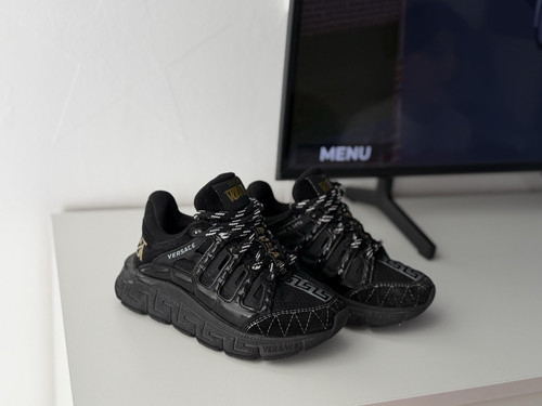 Sneakers basse stringate