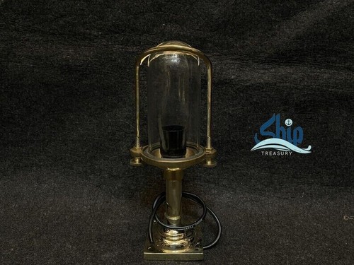 Elegante lampada paratia