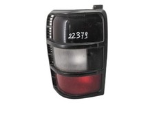 STOP FANALE POSTERIORE SINISTRO PER MITSUBISHI Pajero 1° Serie MB831089 (84>91)