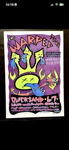 Poster vans warped - poster,