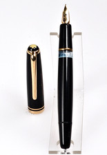 MONTBLANC Penna stilografica a