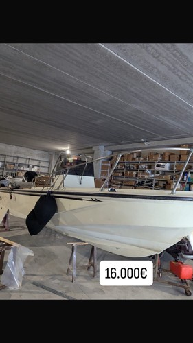Boston whaler outrage - whaler,