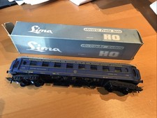 LIMA HO : VOITURE RESTAURANT