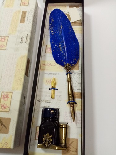 Penna con piuma blu - con, spruzzi