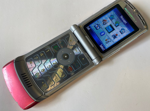 Cellulare motorola razr - cellulare, v3