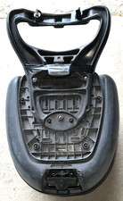 DIS 103876 Bauletto con staffa DIS 102233 no chiave @ Aprilia Scarabeo 100