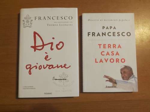 Libri papa francesco - papa, É