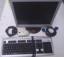 MONITOR  R15AN + TASTIERA +