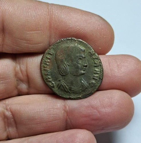 Bonito follis romano - nt/,
