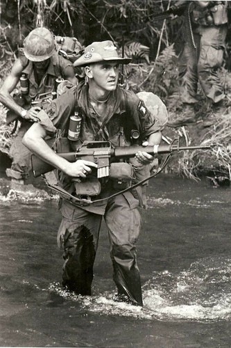 Foto guerra vietnam 15m - guerra,