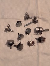 LOTTO DI 11 POTENZIOMETRI