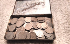 Vecchia scatola di latta con