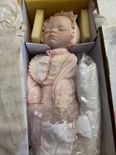 The Ashton-Drake Galleries Neonato Nursery It’s A Girl bambola nuova scatola RARA 76930