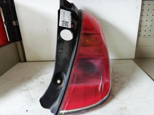 51753384 faro posteriore