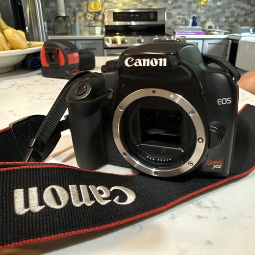 Canon eos rebel 1 - eos, xs