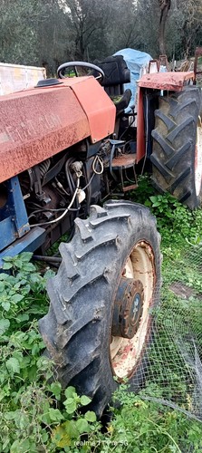 Trattore agricolo usato pezzi - trattore,