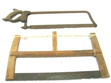 Una antica sega legno e - antica,