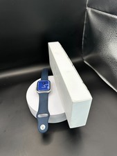 Apple Watch Series 9 45 mm Cassa in Alluminio con Cinturino Sport Blu Tempesta -