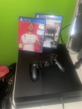 play station 4 + 2 giochi