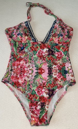 Abbigliamento moda nuovo - abbigliamento,