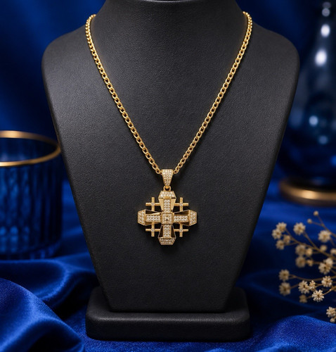 Collana con ciondolo - , croce
