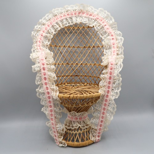 Sedia rattan con schienale - in,
