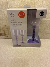 Nuovo Marks & Spencer alta