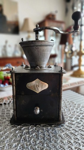 Rarissimo antico macinacaffè
