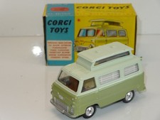 CORGI 420 FORD TAMIGI CARAVAN