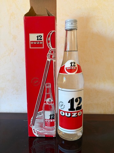 Bottiglia vintage ouzo - bottiglia,