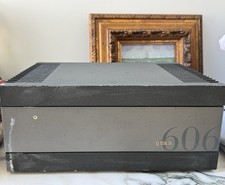 Quad 606 Amplificador HiFi Con marcas de uso.Funcionando perfectamente..