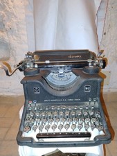 Macchina da scrivere Olivetti M40 vintage macchina da scrivere d'epoca