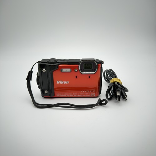 Nikon coolpix w300 - w300, or
