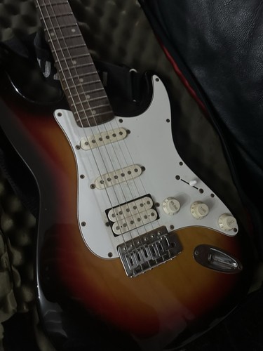 Chitarra elettrica - chitarra,