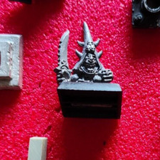 NIGHT GOBLINS CHAMPION - METAL
