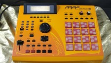 Akai mpc 2000xl se2 - se2, orange