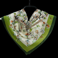 Sciarpa donna quadrata 26"