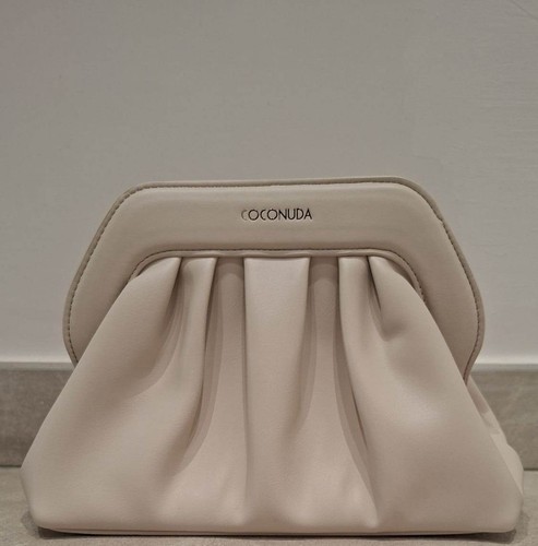 Pochette mano coconuda - mano,