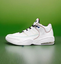 NIKE JORDAN MAX AURA 3 -