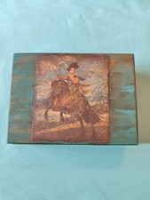 Piccolo portagioie rustico