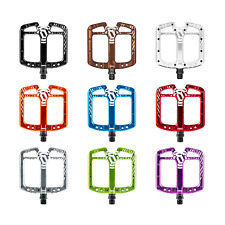 Pedali piatti per mountain