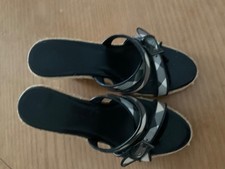 BURBERRY BLACK PATENT LEATHER