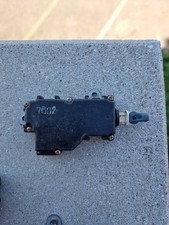 Motorino chiusura centralizzata portellone - Nissan Serena 1993-01 - codice 7802