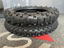140/80 R18 90/90 R21 Metzeler
