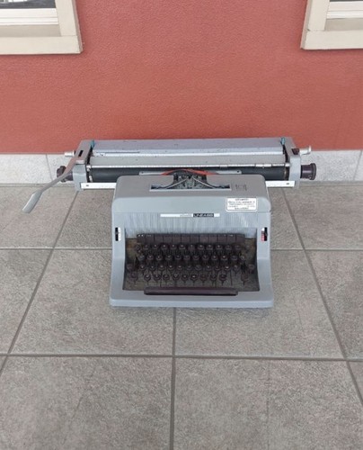 Macchina scrivere olivetti - macchina,